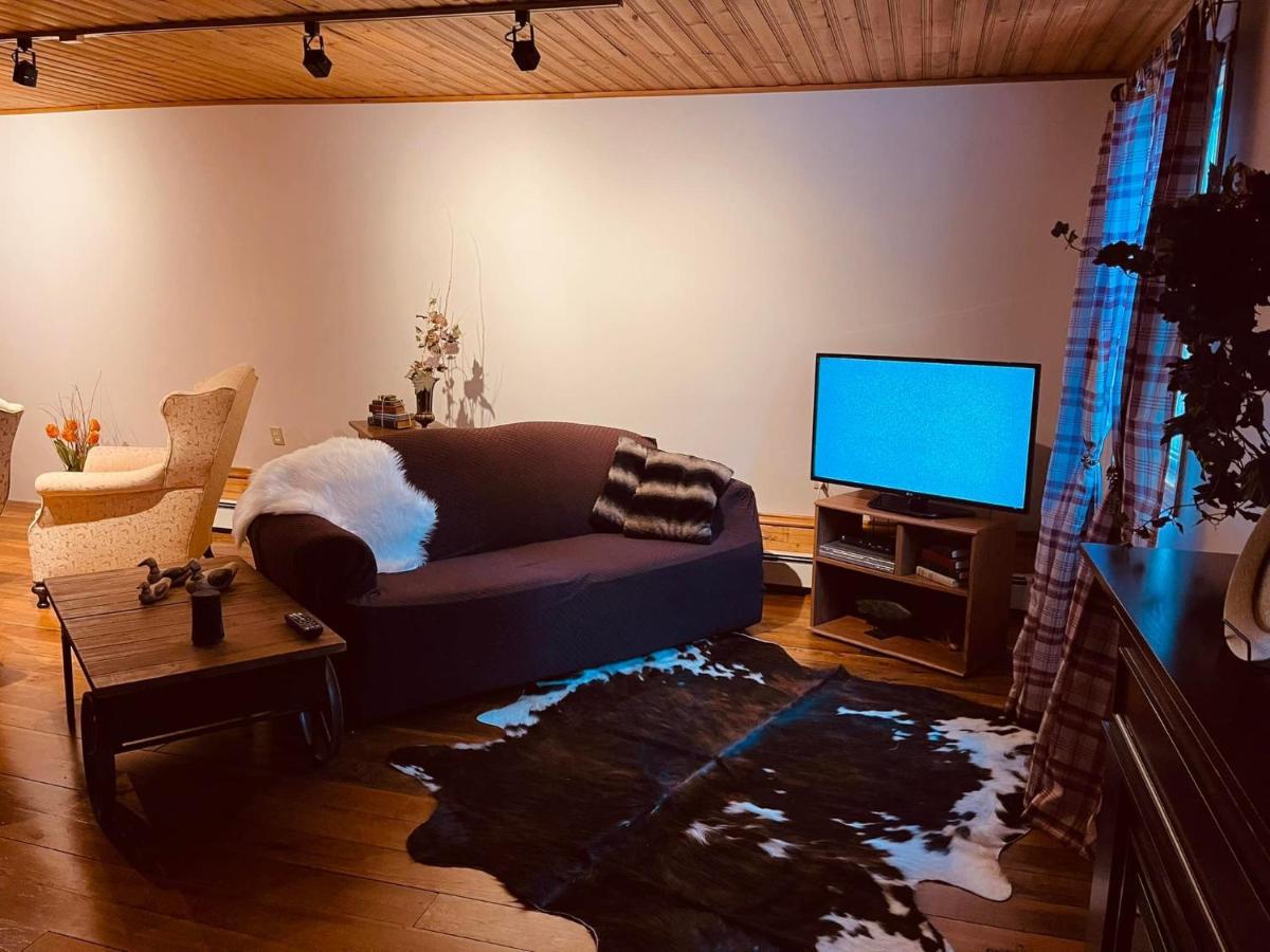 Forest & Lake Pei Bed & Breakfast Murray Harbour Екстериор снимка