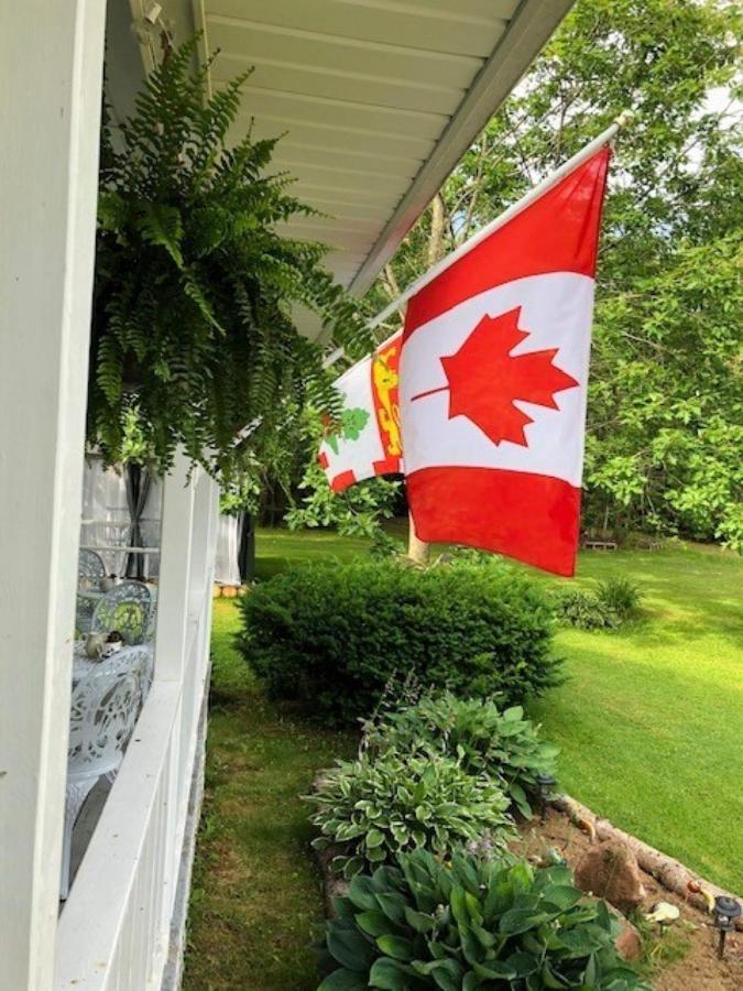 Forest & Lake Pei Bed & Breakfast Murray Harbour Екстериор снимка